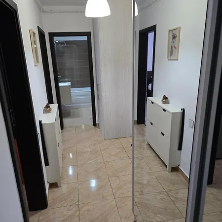 Apartment House Berceni *