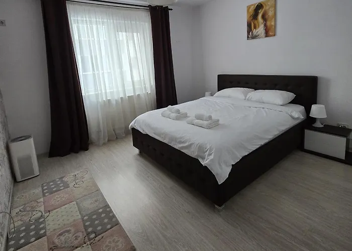 House Berceni Apartament Bucureşti